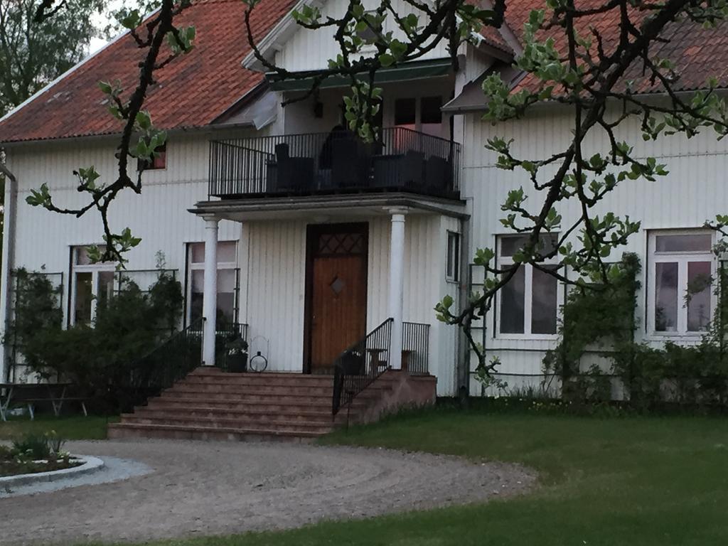 Ekeby i Bro Bed and Breakfast Eksteriør billede